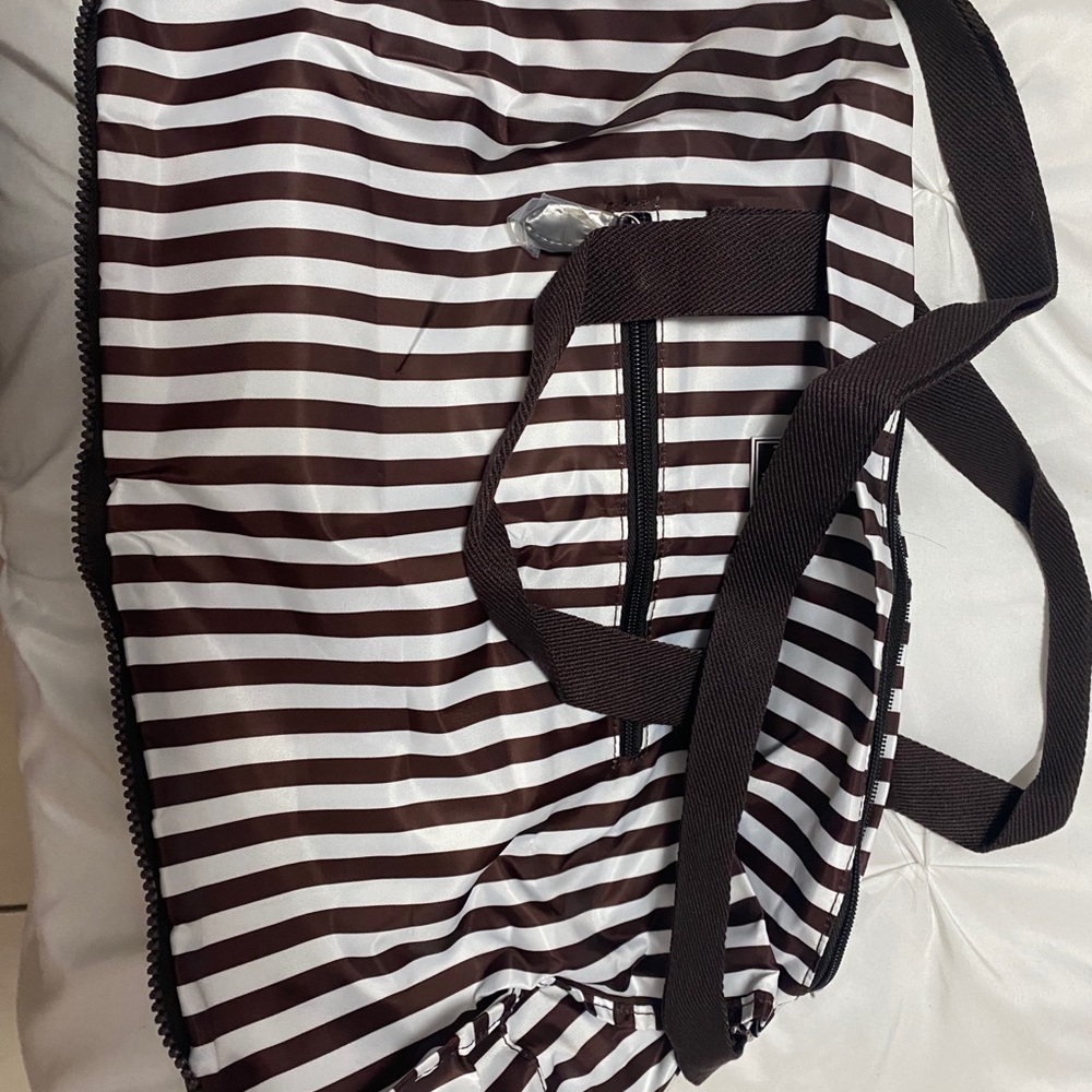 Henri Bendel bag
